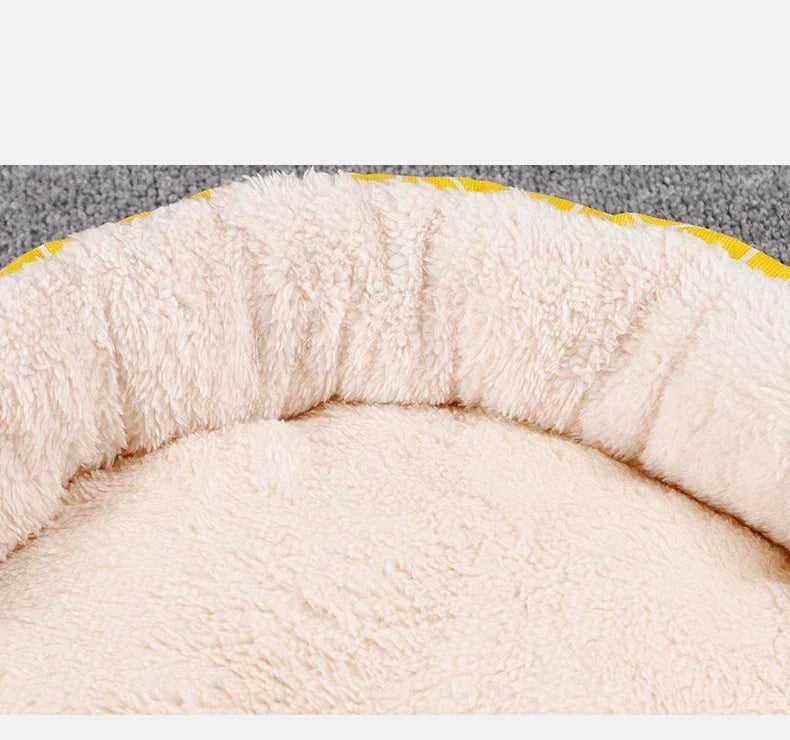 Lamb wool Round House
